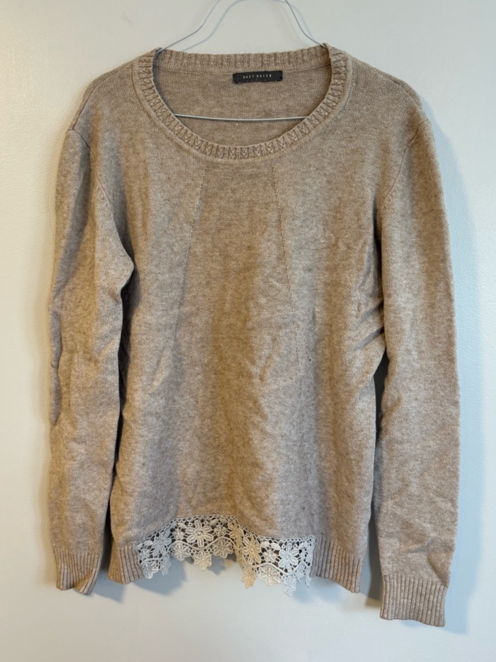 Suzy Shier Lace Detail Crew Neck Long Sleeve sweater tan cream beige size large